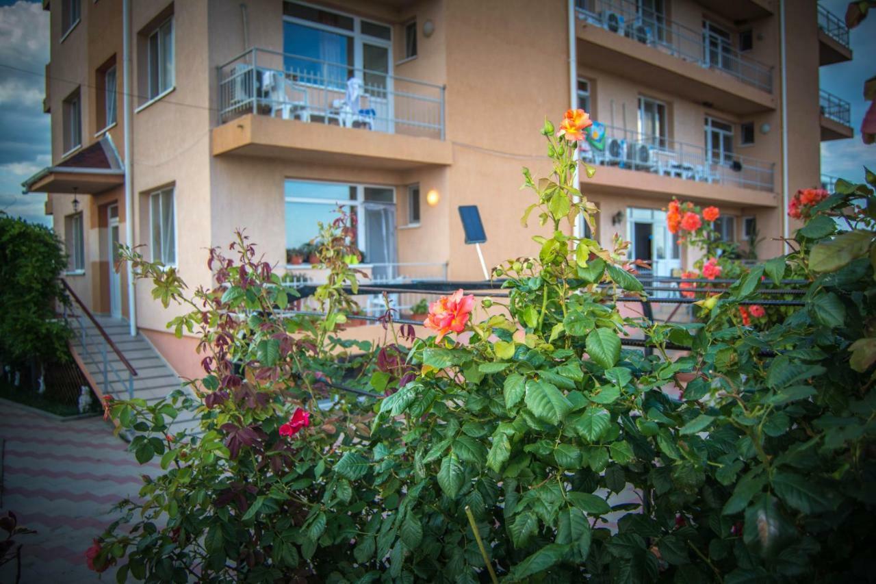 Casa Eden Hotel Costinesti Eksteriør billede